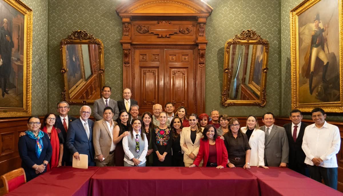 Américo Villarreal gobernador de Tamaulipas fortalece el sistema de salud con Claudia Sheinbaum