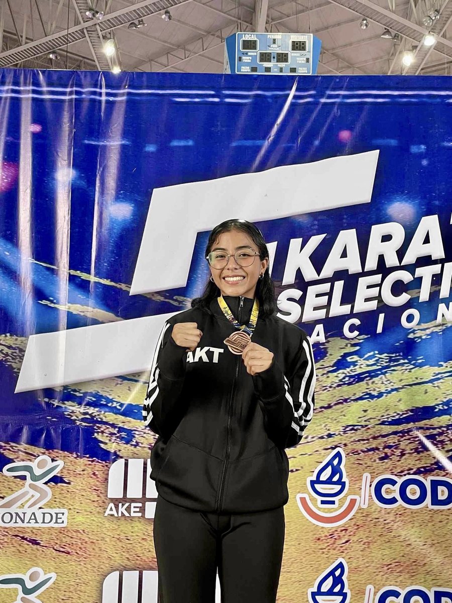 Estudiantes de la UAT destacan en Nacional de Karate Estudiantes de la UAT destacan en Nacional de Karate