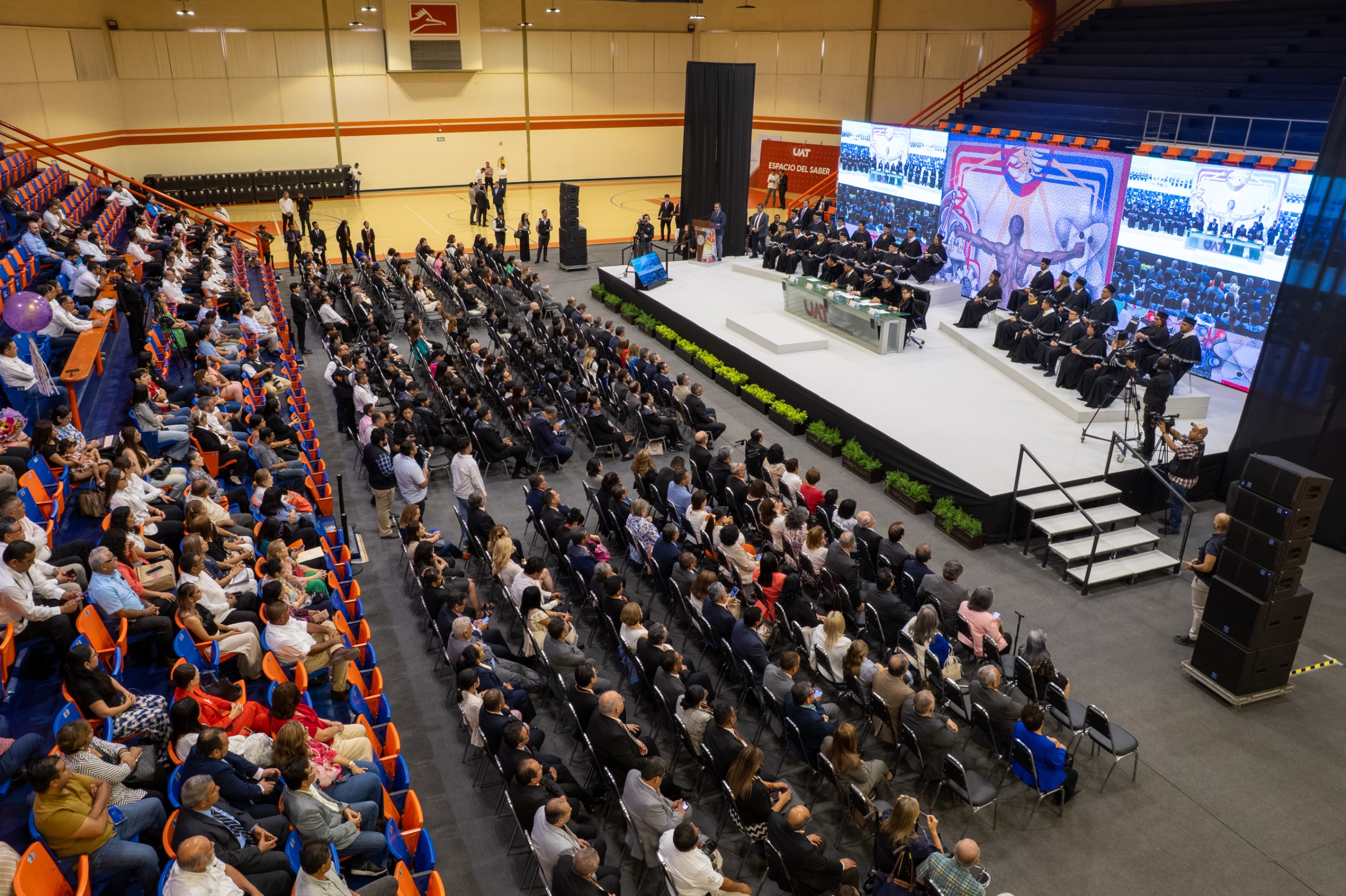 Reconoce la UAT vocación y trayectoria académica de sus docentes Reconoce la UAT vocación y trayectoria académica de sus docentes