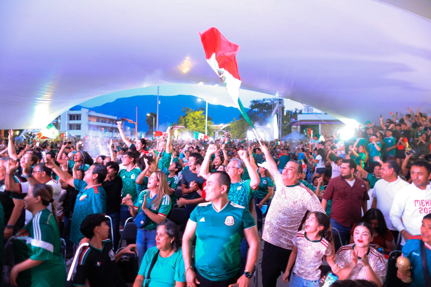 Reúne Fan Fest a más de 4 mil tamaulipecos para apoyar a la Selección Mexicana* Reúne Fan Fest a más de 4 mil tamaulipecos para apoyar a la Selección Mexicana*