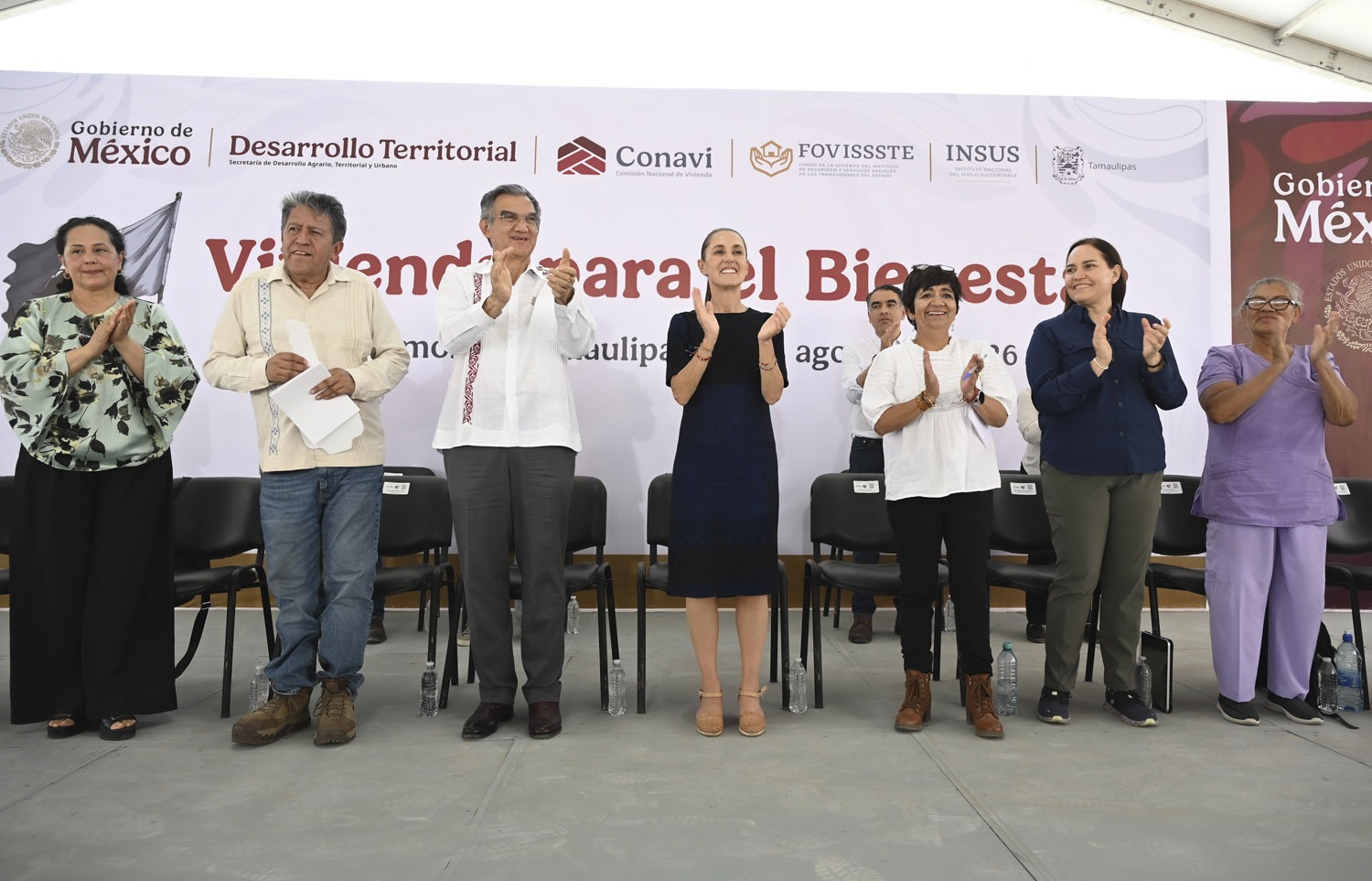 *Con la entrega de viviendas se hace justicia a quienes menos tienen: Claudia Sheinbaum* *Con la entrega de viviendas se hace justicia a quienes menos tienen: Claudia Sheinbaum*